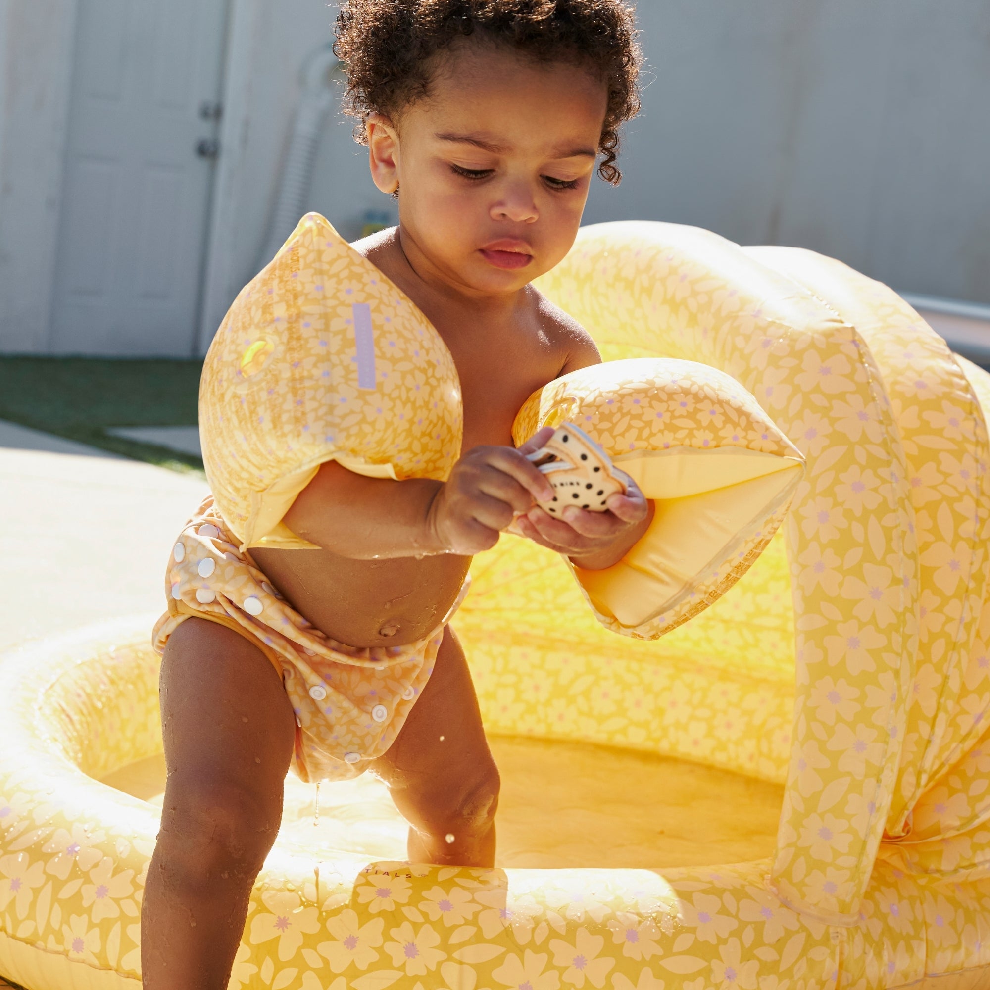 Gorro con protección UV en cuello - Amarillo - Florish