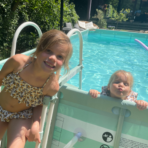 Frame Pool - Green/White - Essence - With Filterpump & Stairs - 400 x 200 x 100 cm