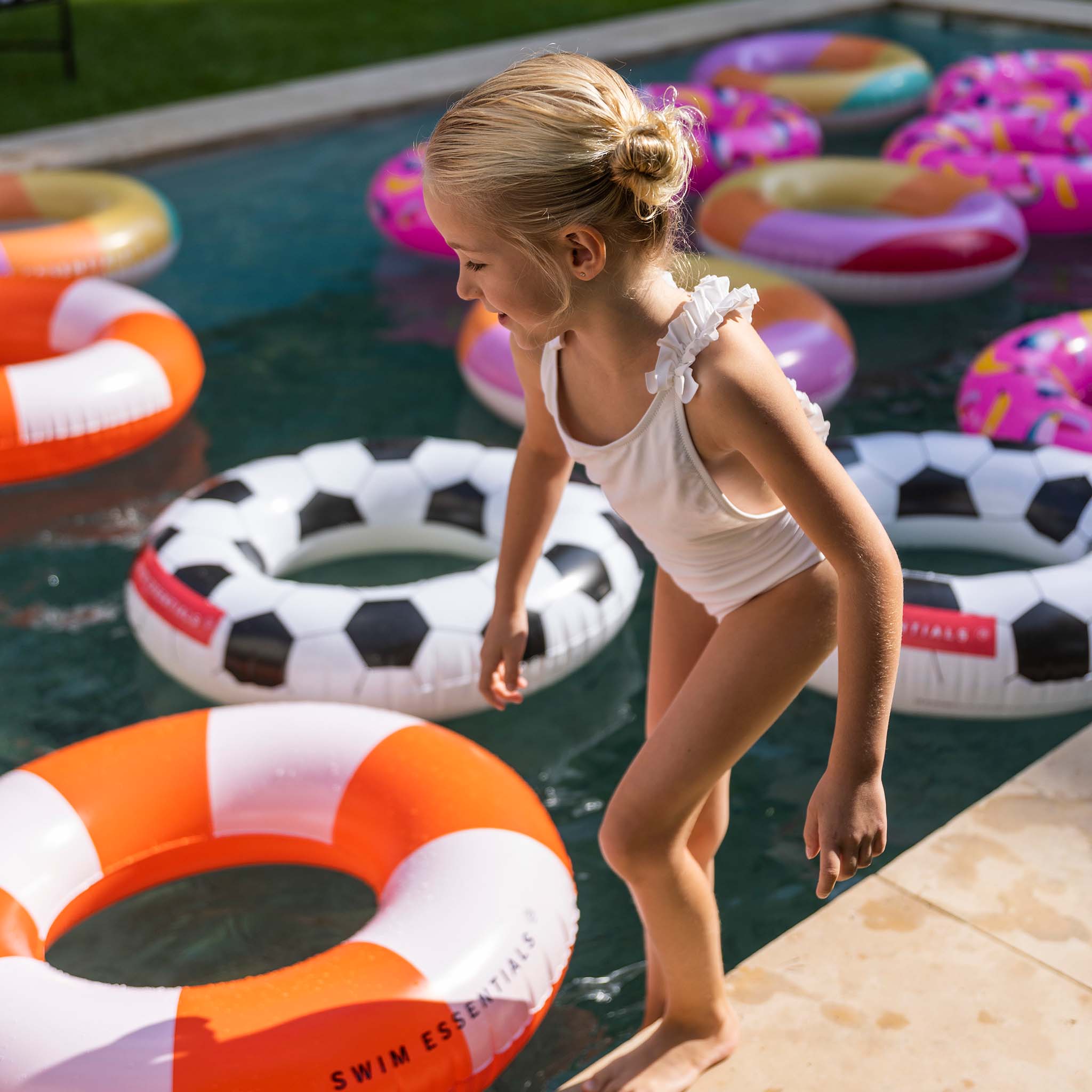 Swim Ring - Red/White - Drift