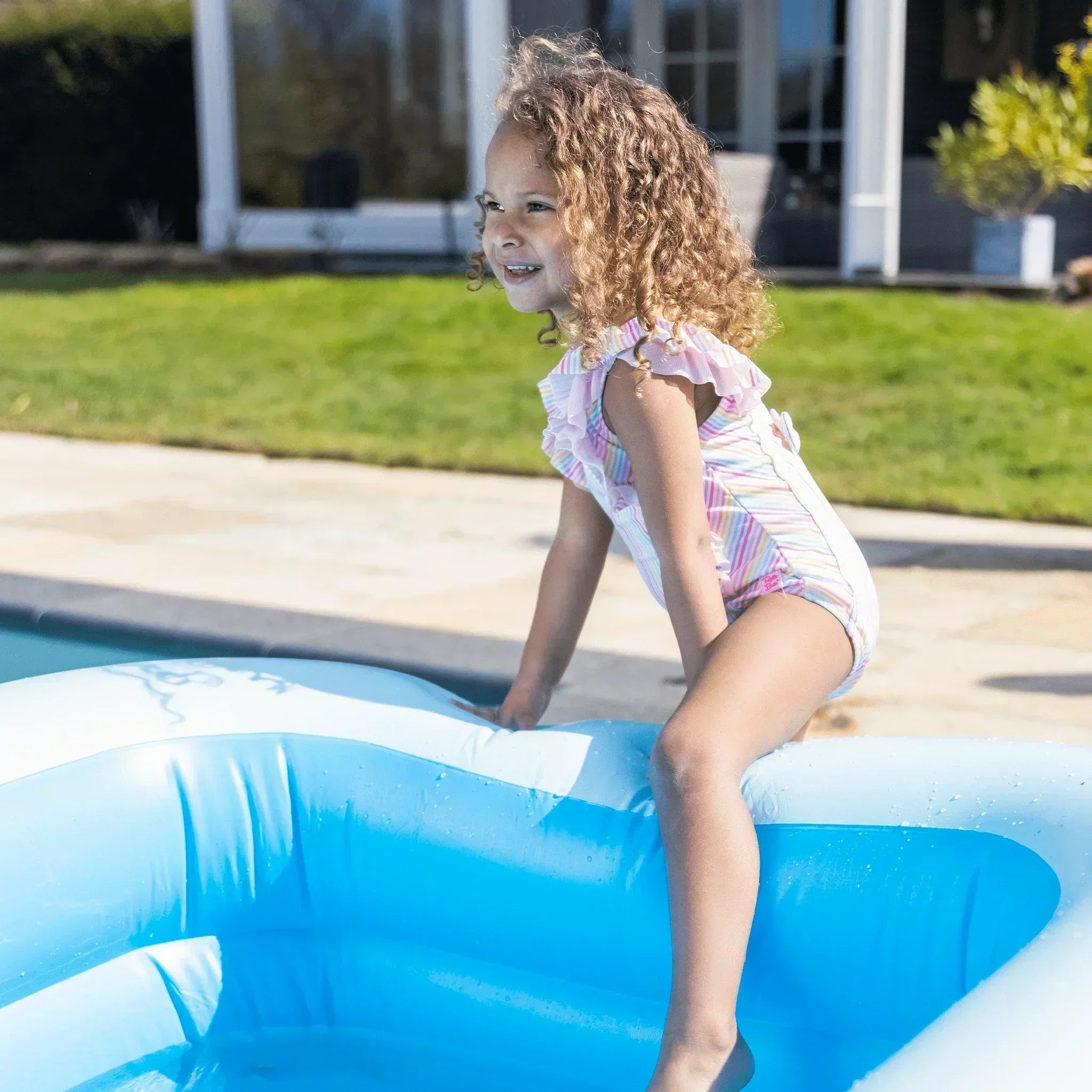 inflatable pool